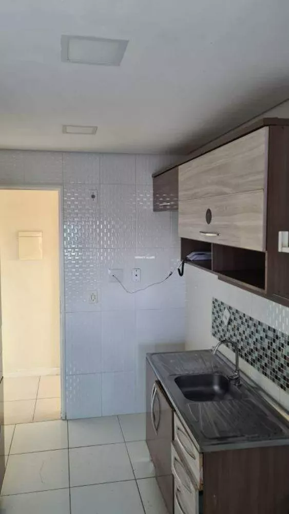 Apartamento à venda com 3 quartos, 65m² - Foto 1