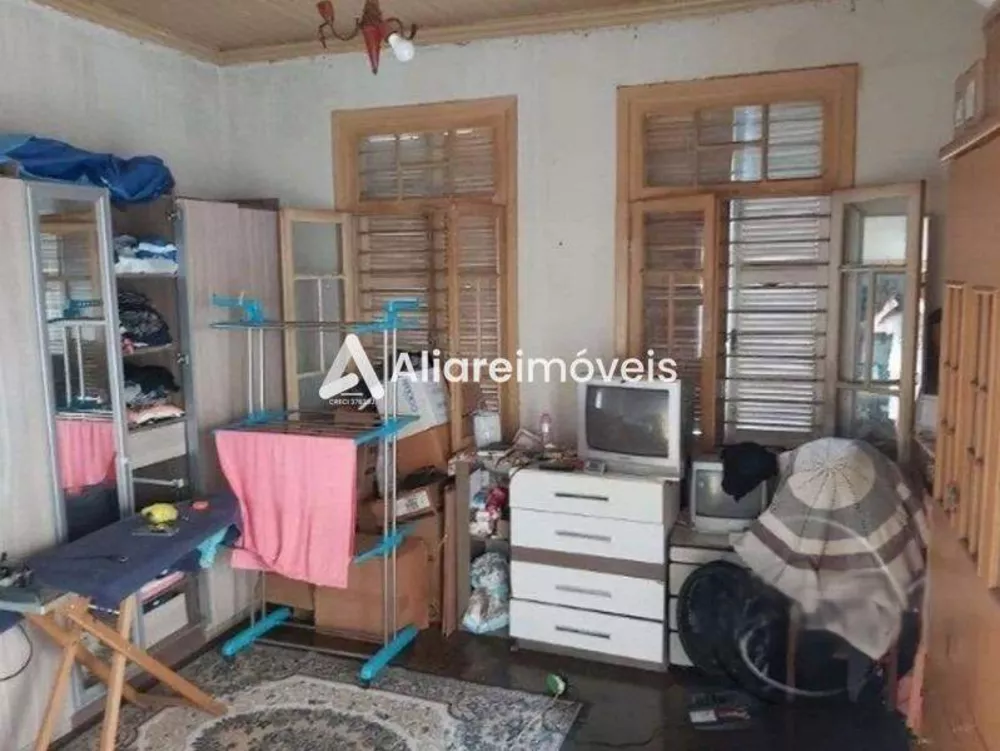 Casa à venda com 3 quartos, 210m² - Foto 5