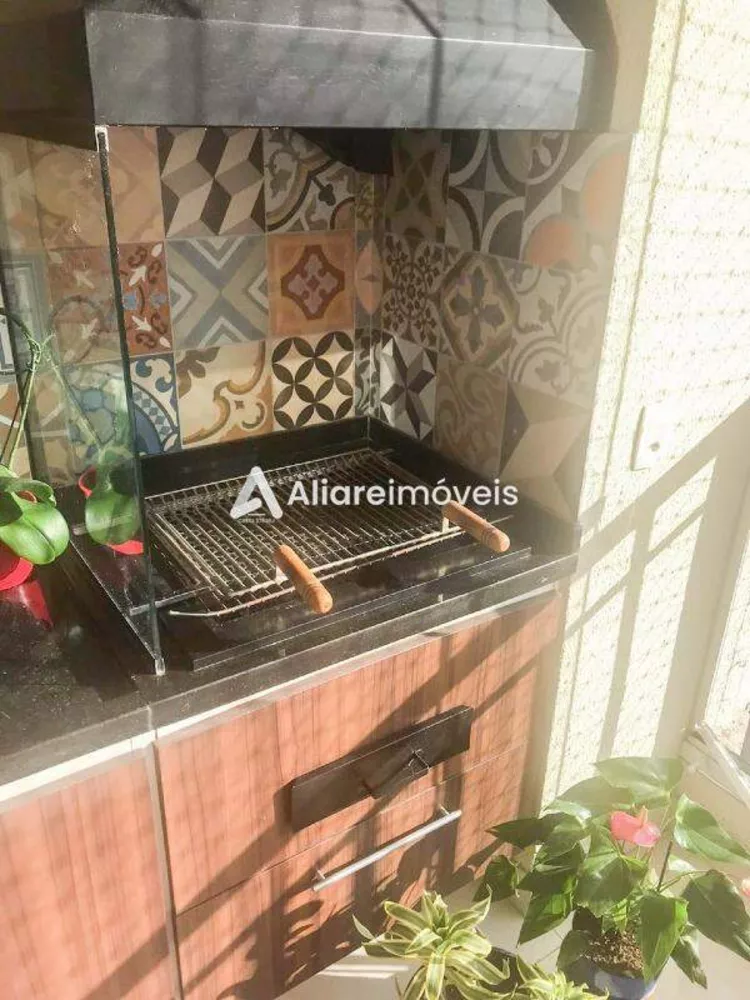 Apartamento à venda com 3 quartos, 85m² - Foto 3