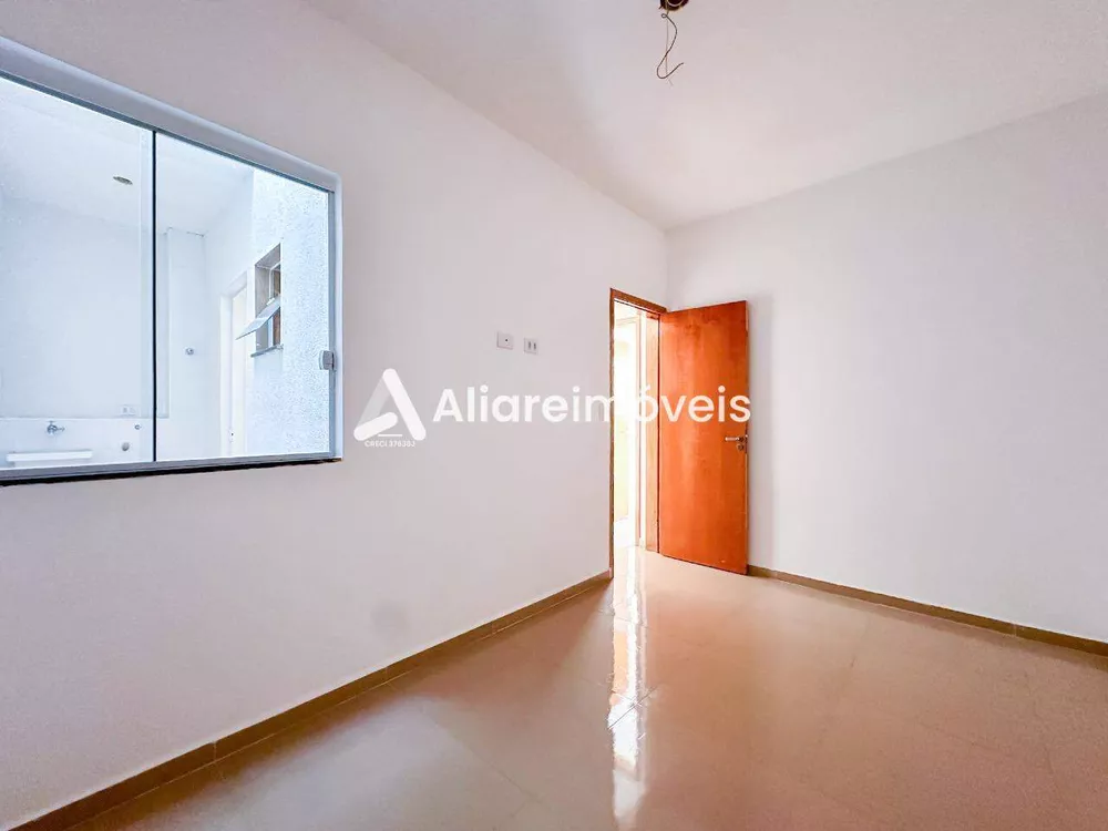 Apartamento à venda com 2 quartos, 40m² - Foto 1