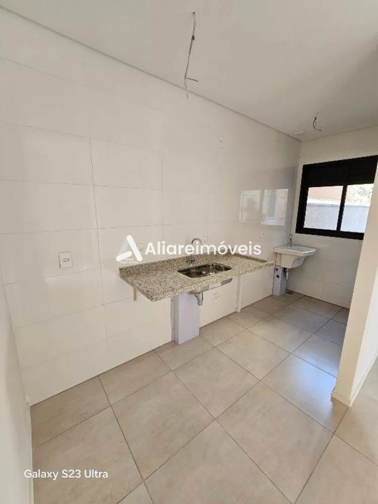 Apartamento à venda com 2 quartos, 41m² - Foto 4