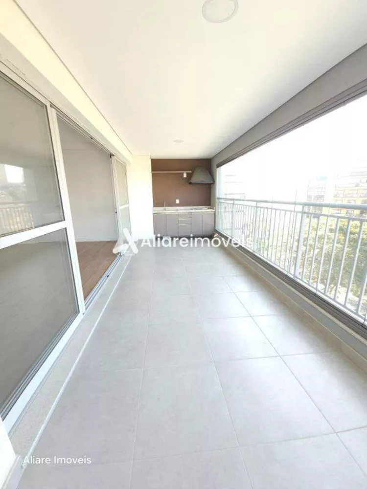 Apartamento para alugar com 3 quartos, 116m² - Foto 1