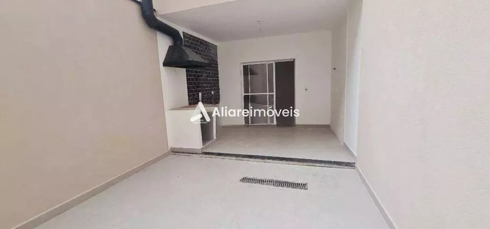 Casa à venda com 3 quartos, 137m² - Foto 4