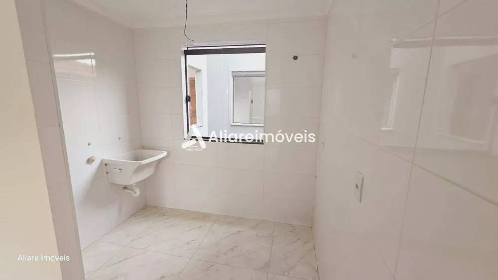 Apartamento à venda com 2 quartos, 56m² - Foto 2