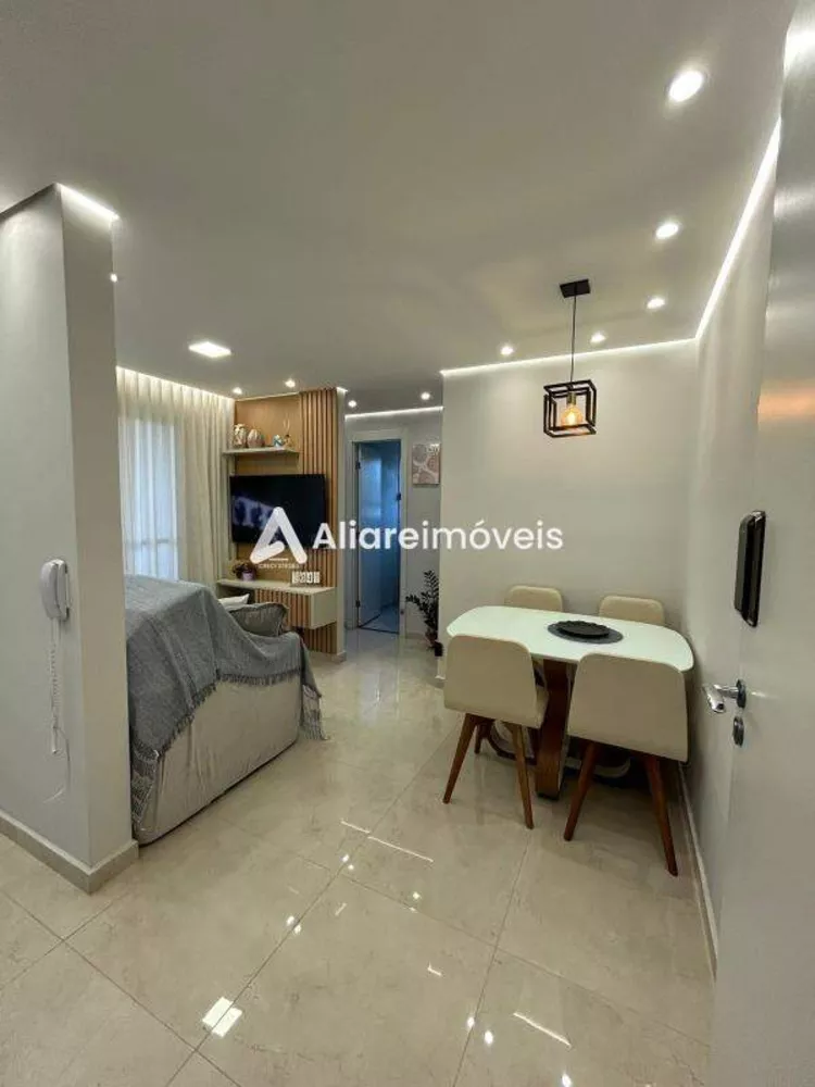 Apartamento à venda com 2 quartos, 41m² - Foto 6