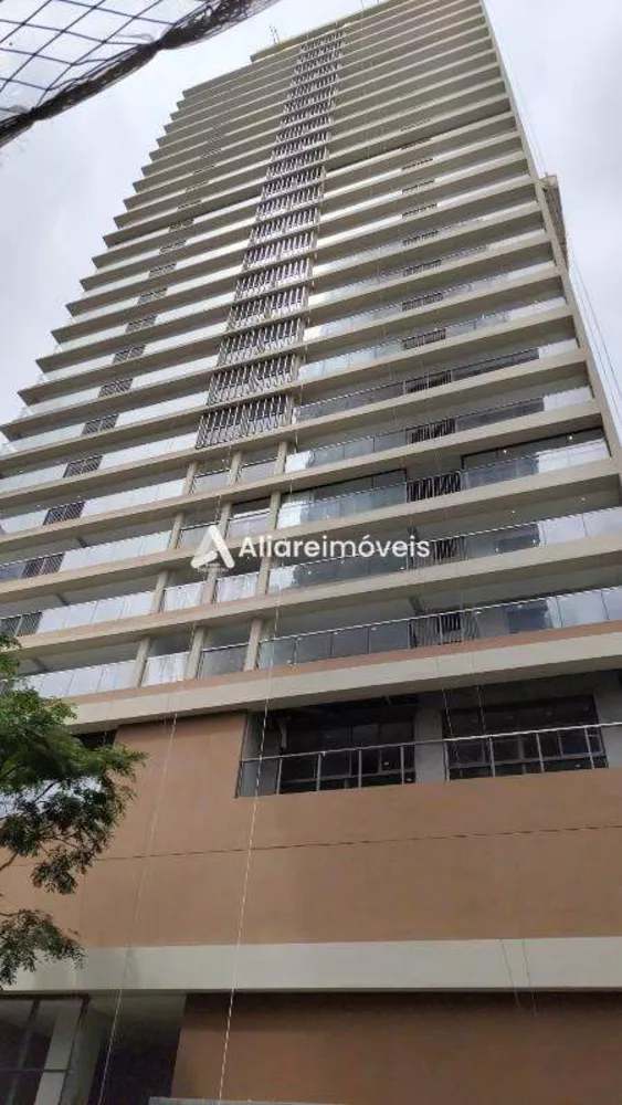 Apartamento à venda com 3 quartos, 141m² - Foto 2