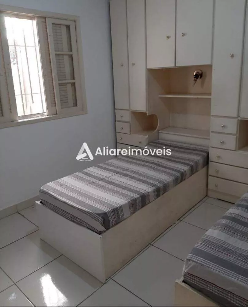 Casa à venda com 3 quartos, 120m² - Foto 4