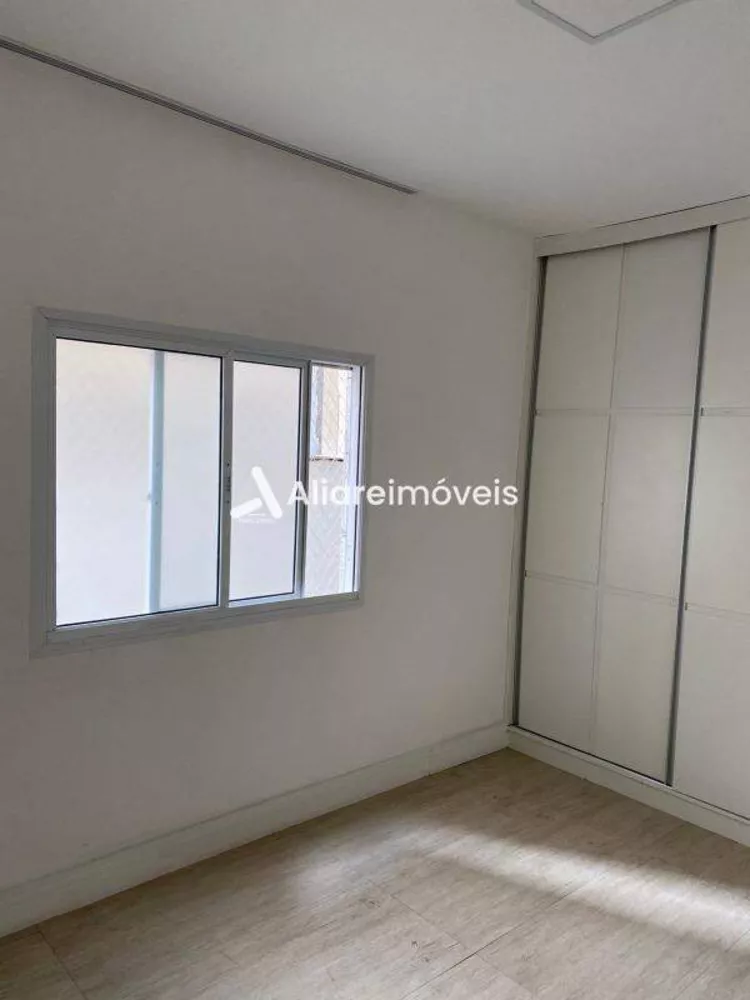 Apartamento à venda com 3 quartos, 115m² - Foto 4