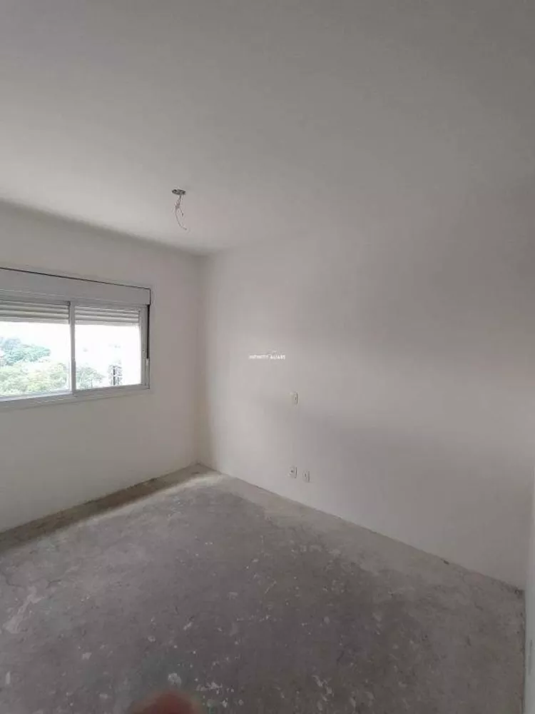 Apartamento à venda com 4 quartos, 224m² - Foto 10
