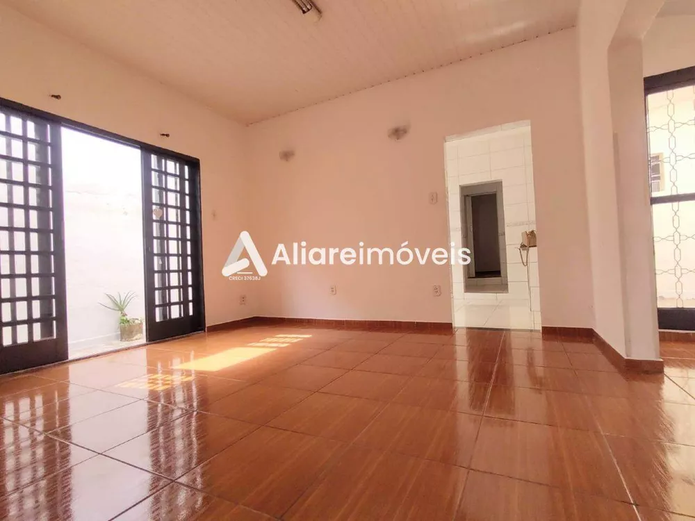 Casa à venda com 3 quartos, 111m² - Foto 6