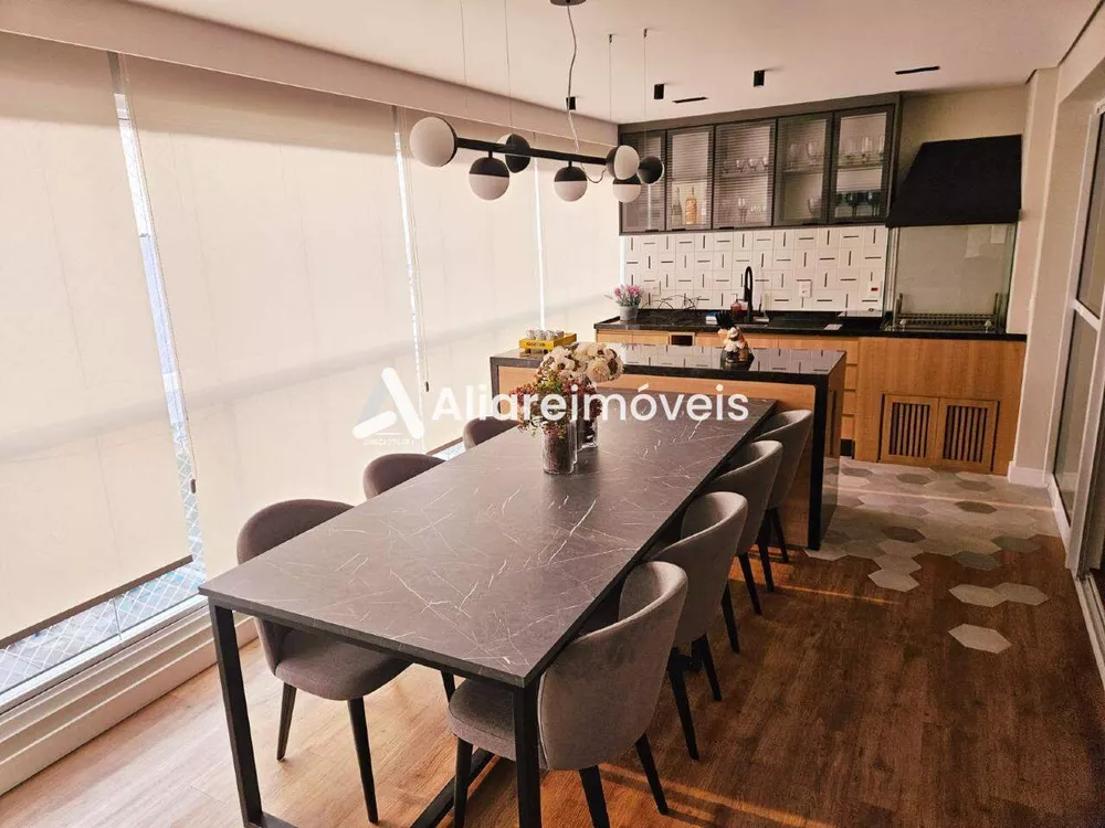 Apartamento à venda com 3 quartos, 134m² - Foto 3