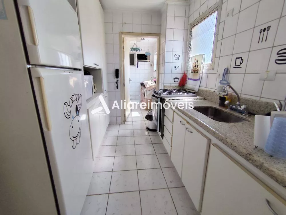 Apartamento à venda com 2 quartos, 85m² - Foto 6