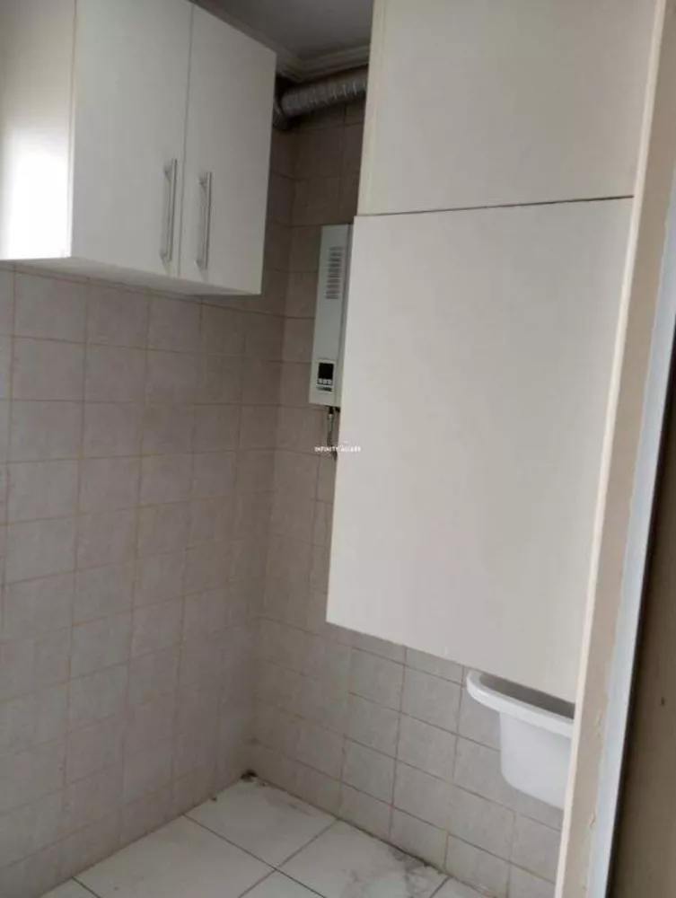 Apartamento à venda com 2 quartos, 61m² - Foto 3