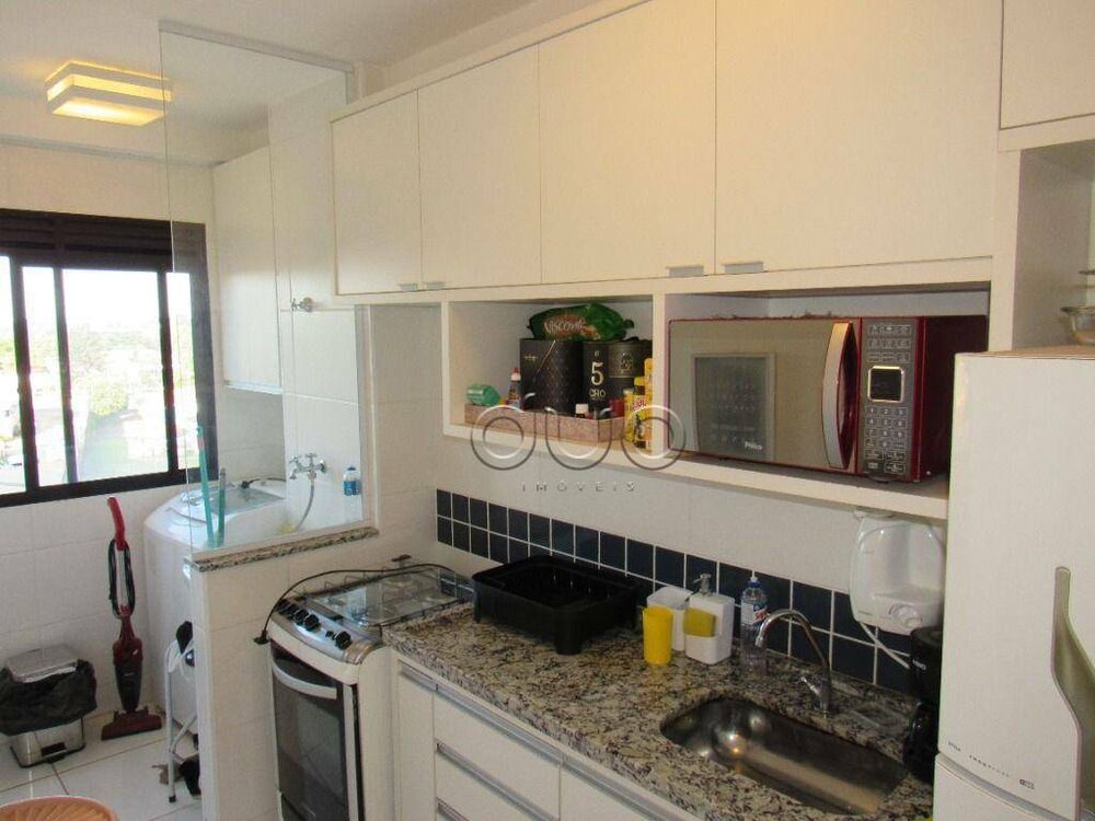 Apartamento à venda com 2 quartos, 58m² - Foto 3