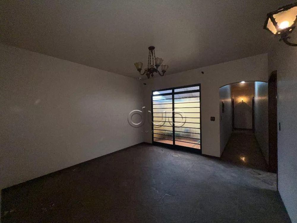 Casa à venda com 3 quartos, 287m² - Foto 6