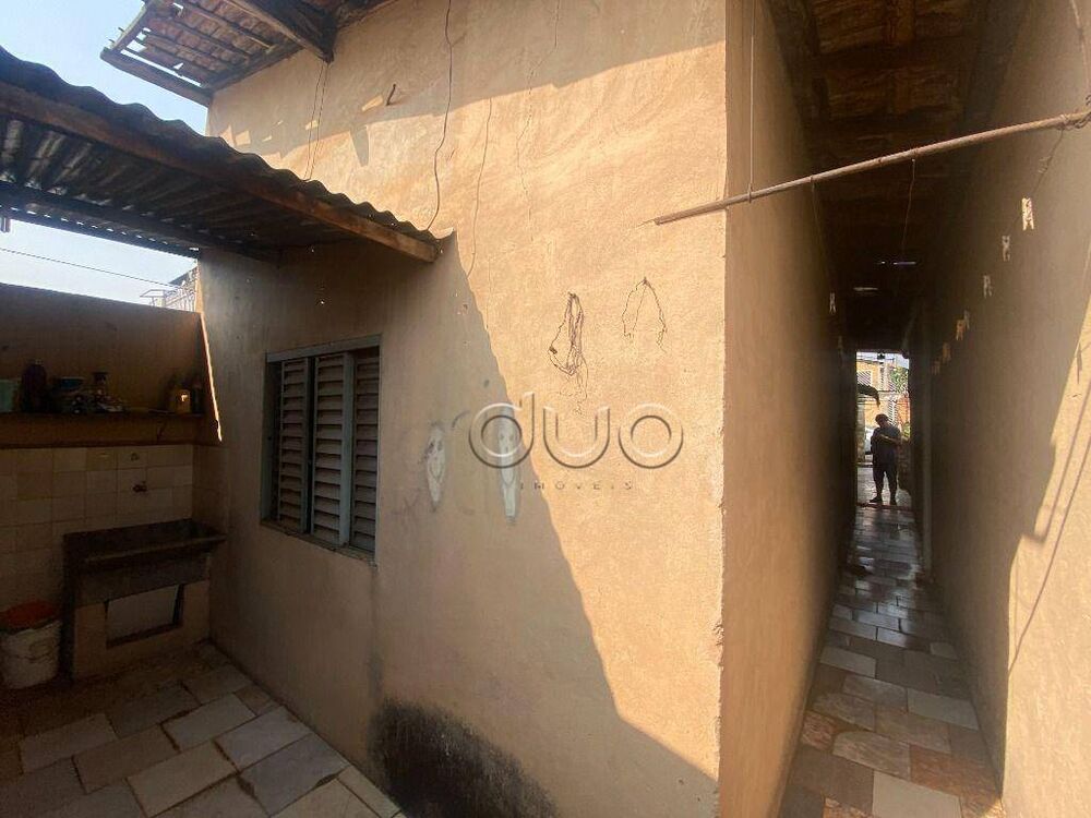 Casa, 2 quartos, 270 m² - Foto 1