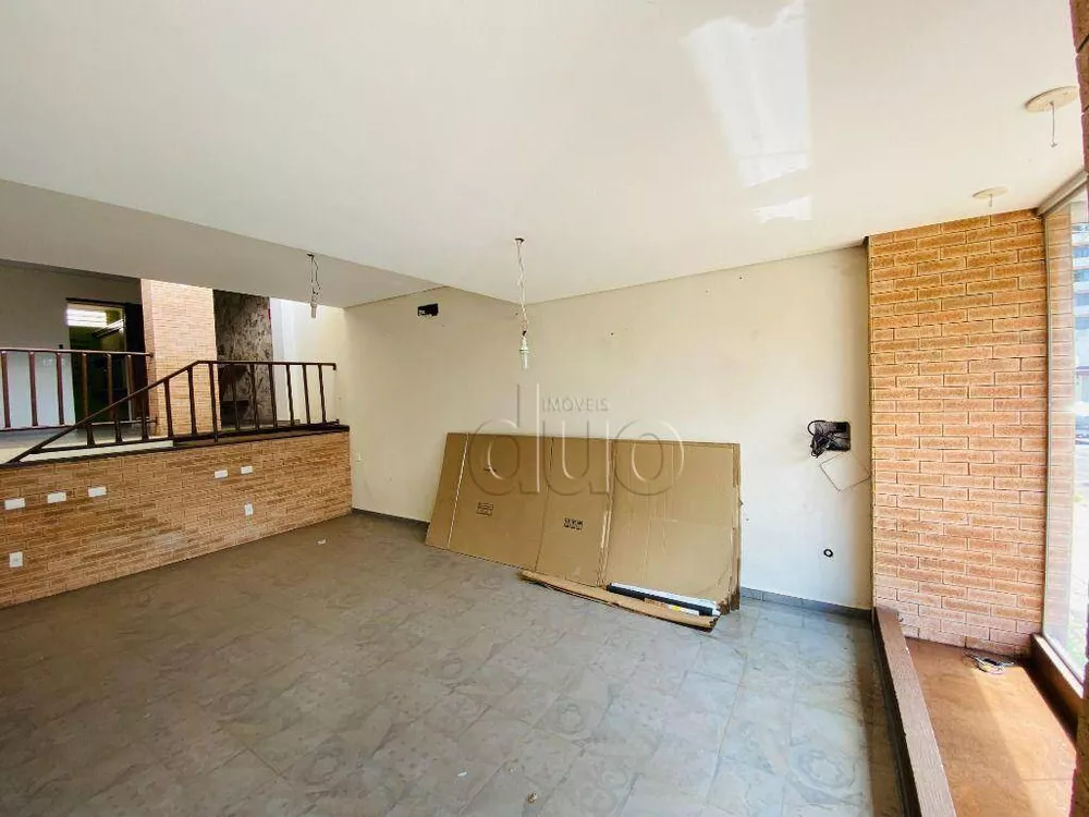 Casa, 3 quartos, 218 m² - Foto 2