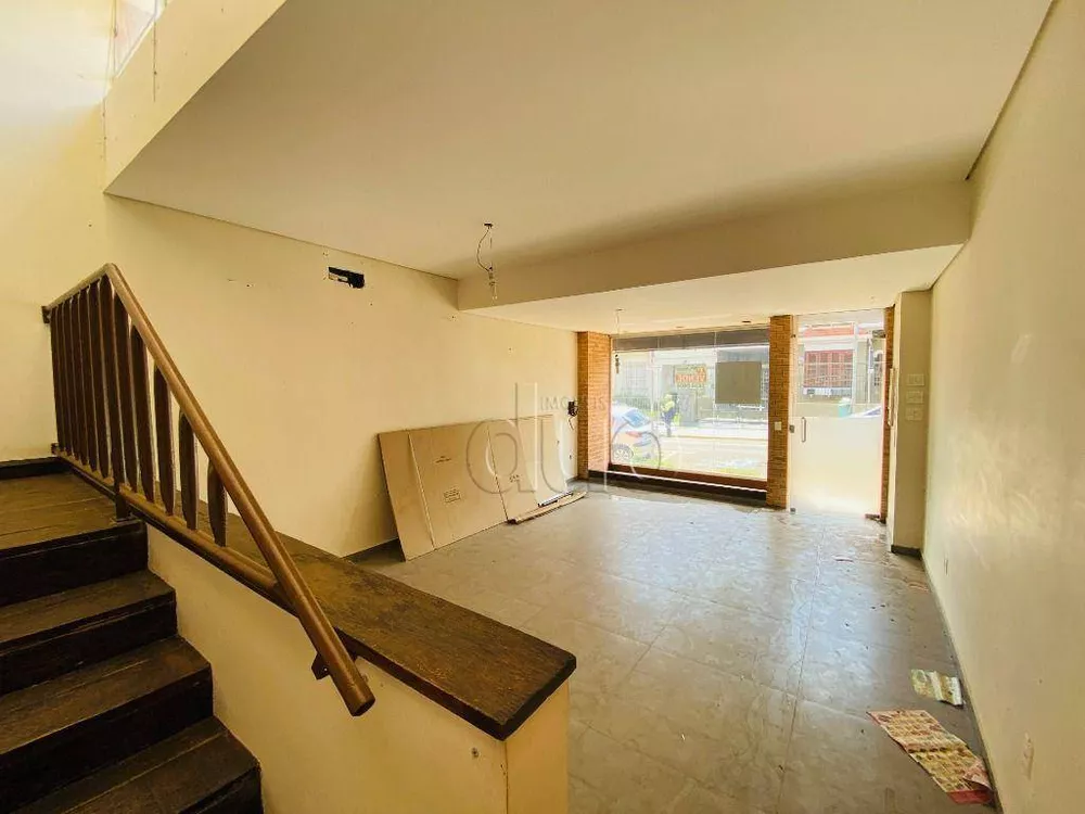 Casa, 3 quartos, 218 m² - Foto 3