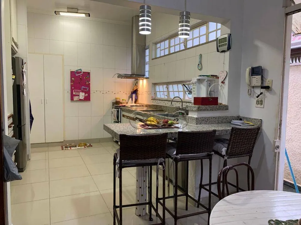 Casa, 3 quartos, 220 m² - Foto 6