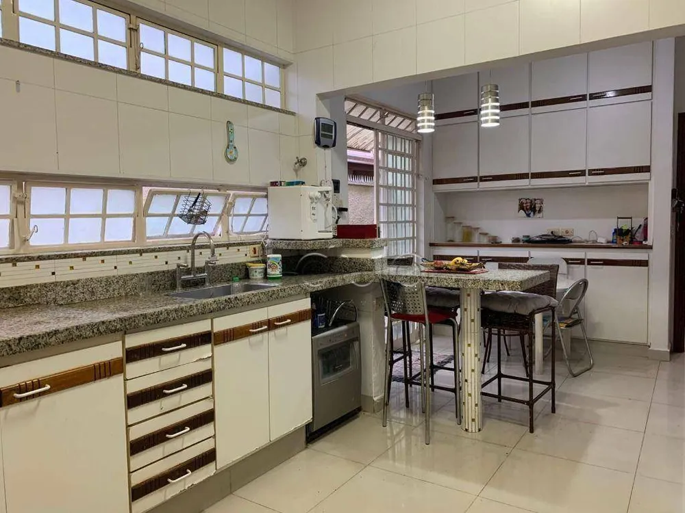 Casa, 3 quartos, 220 m² - Foto 7
