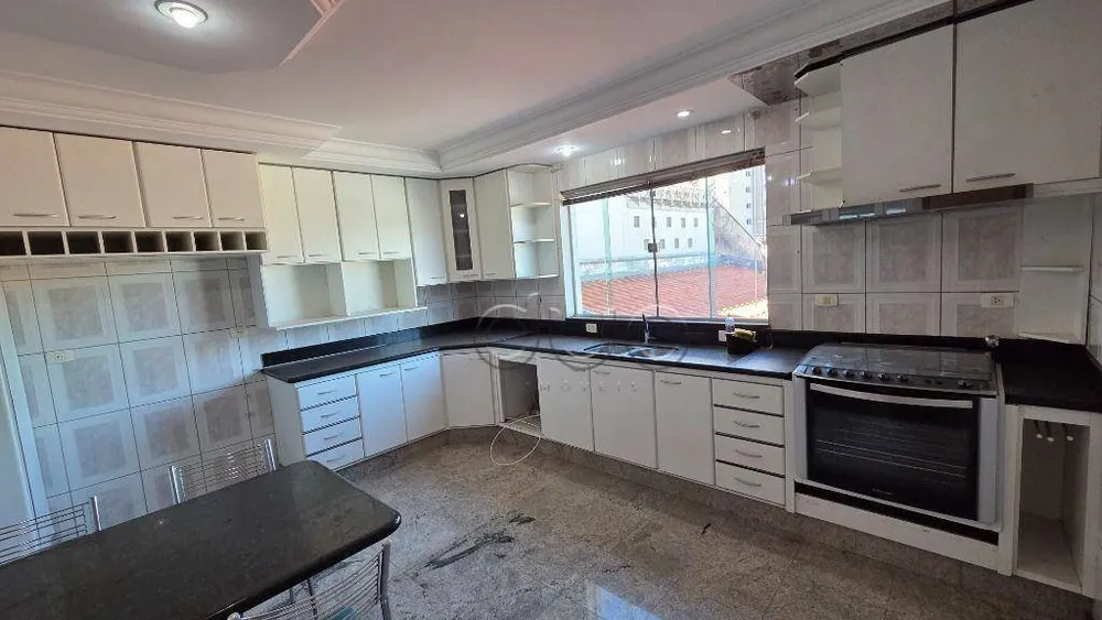 Casa, 4 quartos, 276 m² - Foto 1