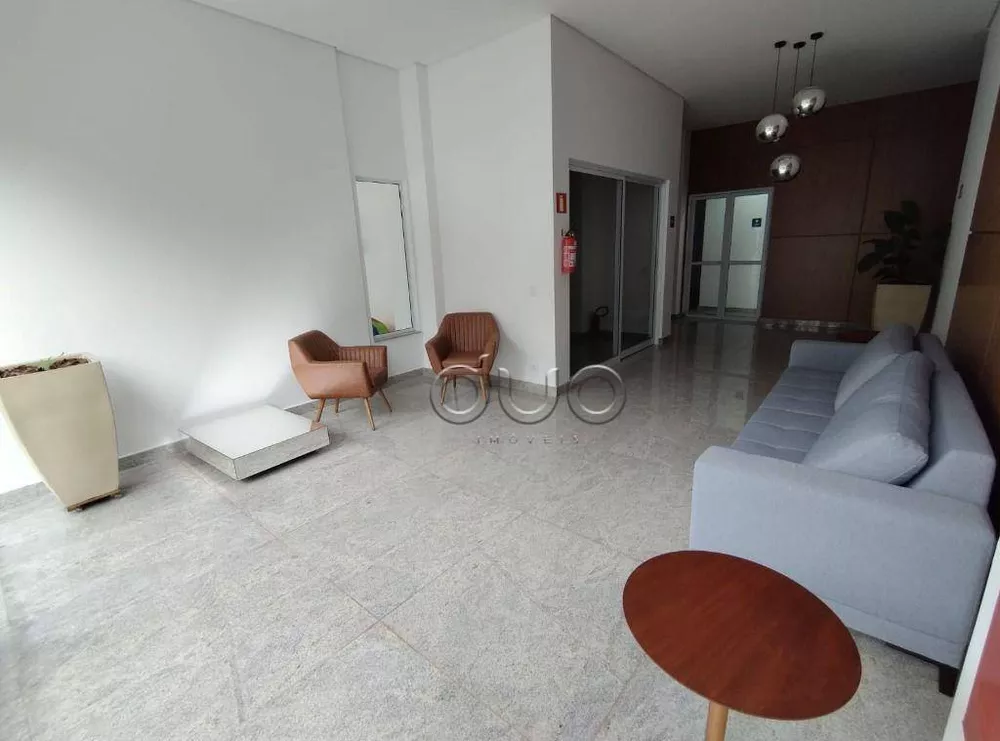 Apartamento para alugar com 3 quartos, 140m² - Foto 2