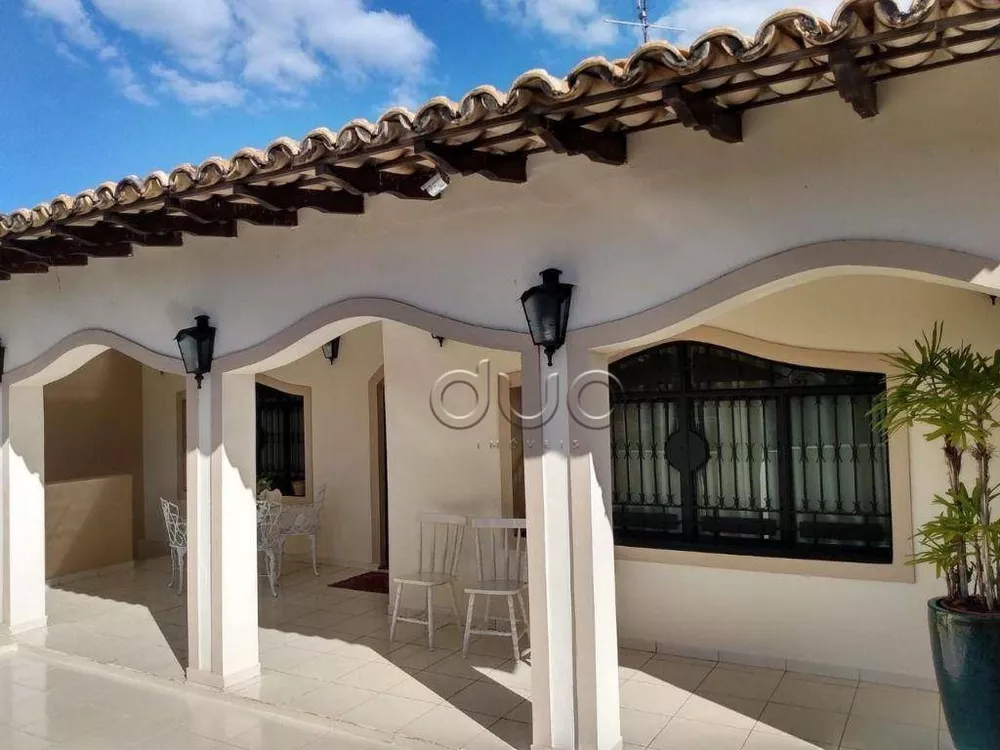 Casa, 3 quartos, 252 m² - Foto 7