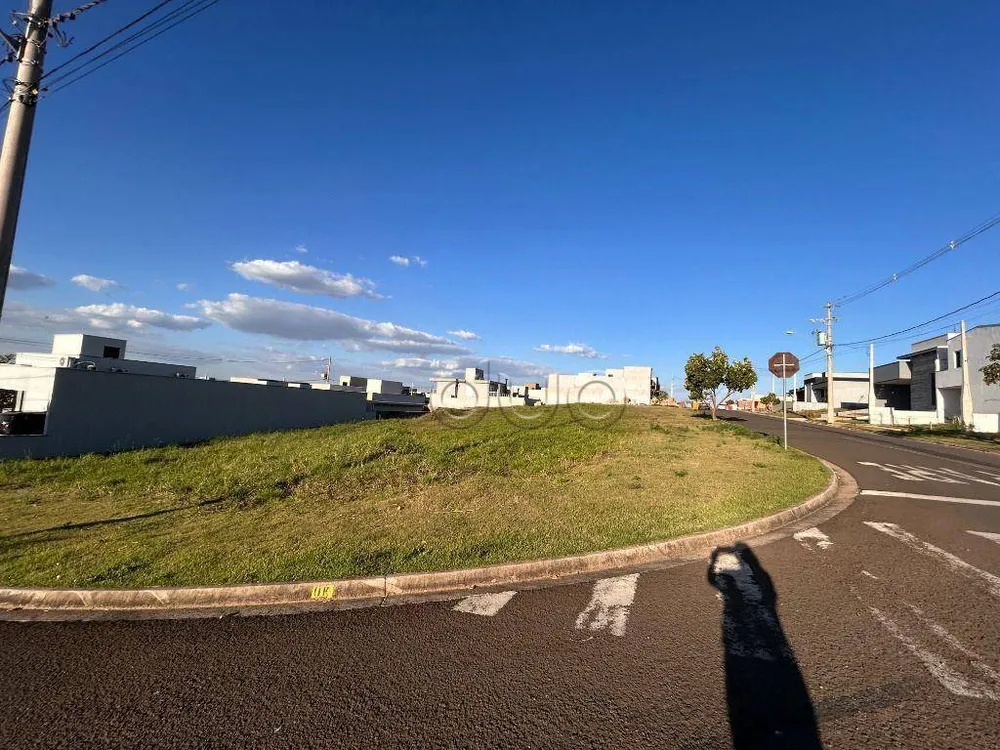 Loteamento e Condomínio, 332 m² - Foto 1