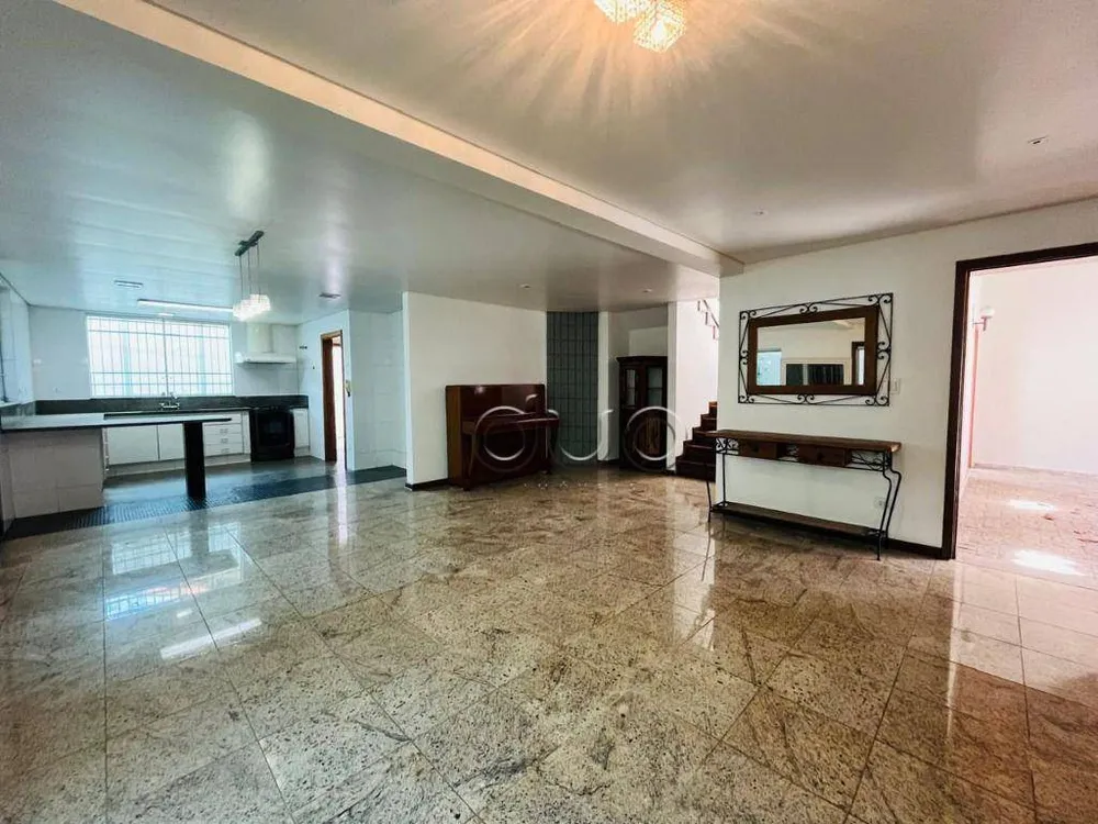 Casa, 3 quartos, 236 m² - Foto 3