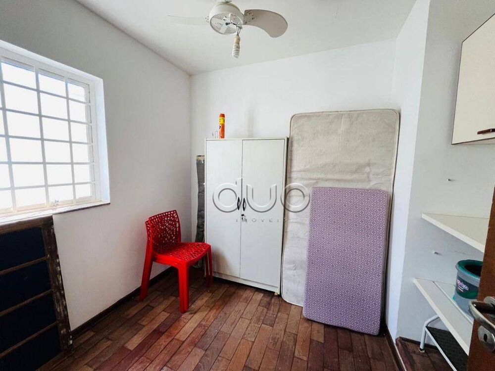 Casa, 3 quartos, 236 m² - Foto 2