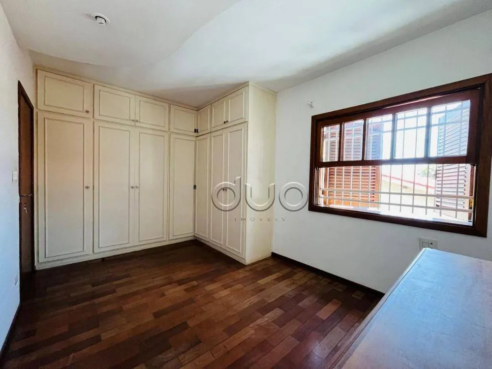 Casa, 3 quartos, 236 m² - Foto 10