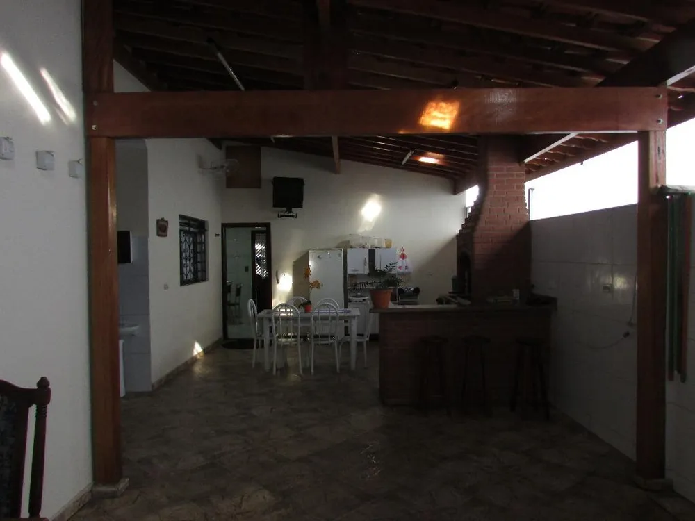 Casa, 3 quartos, 219 m² - Foto 7