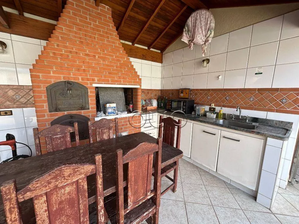 Casa, 3 quartos, 235 m² - Foto 17