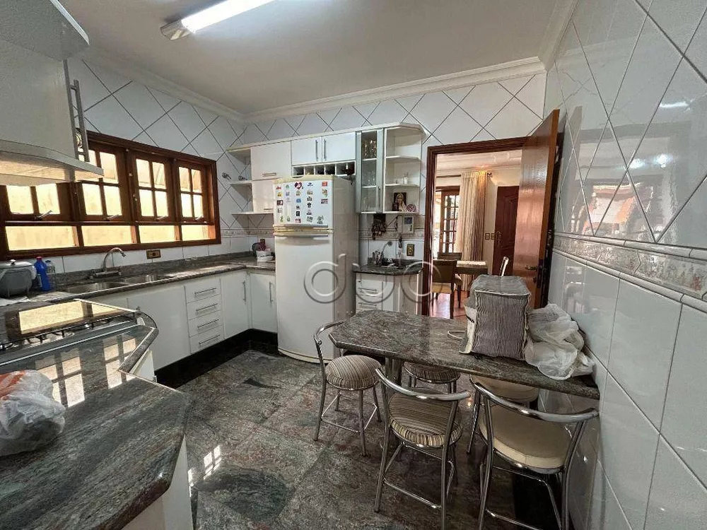 Casa, 3 quartos, 235 m² - Foto 24