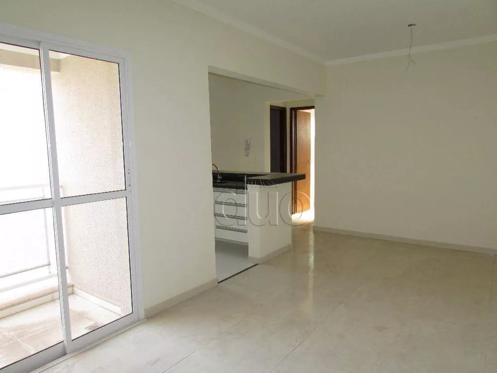 Apartamento à venda com 2 quartos, 62m² - Foto 2