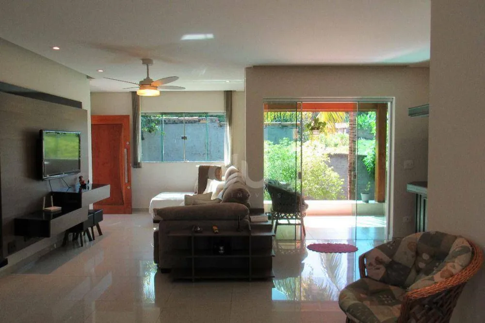 Casa, 3 quartos, 334 m² - Foto 3