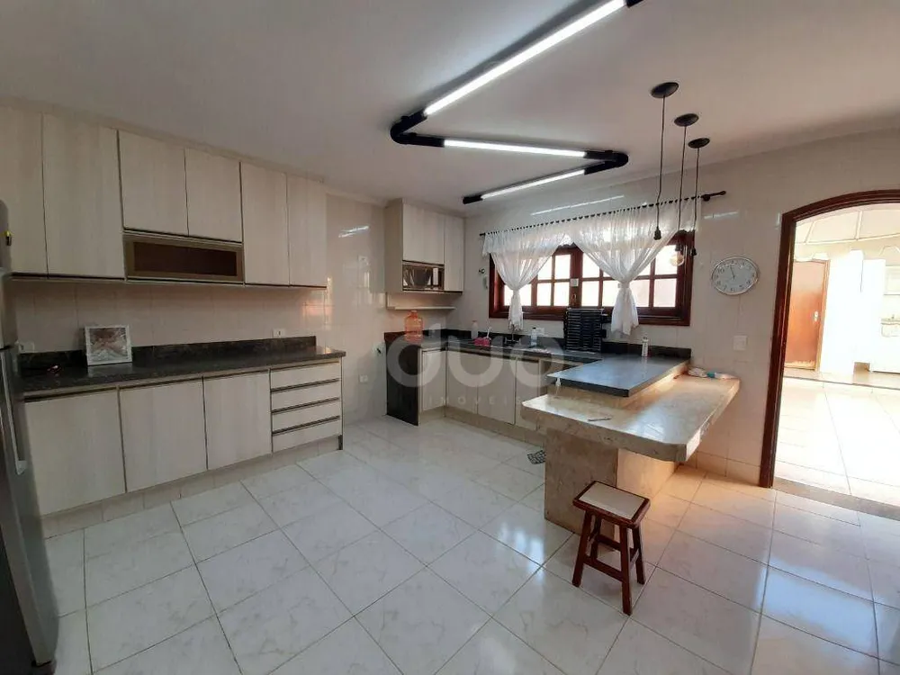 Casa, 3 quartos, 237 m² - Foto 20