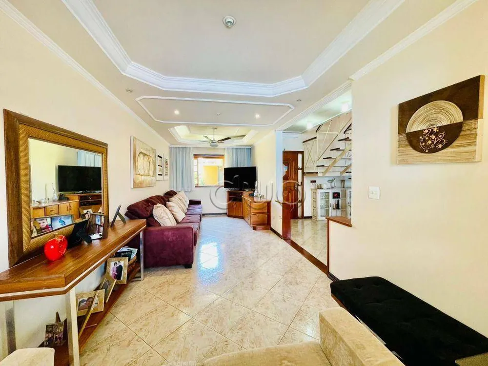Casa, 4 quartos, 263 m² - Foto 1