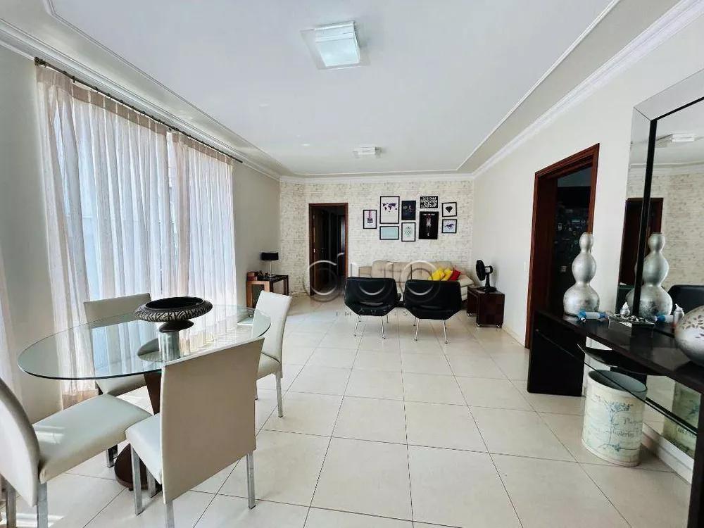 Casa à venda com 4 quartos, 169m² - Foto 1