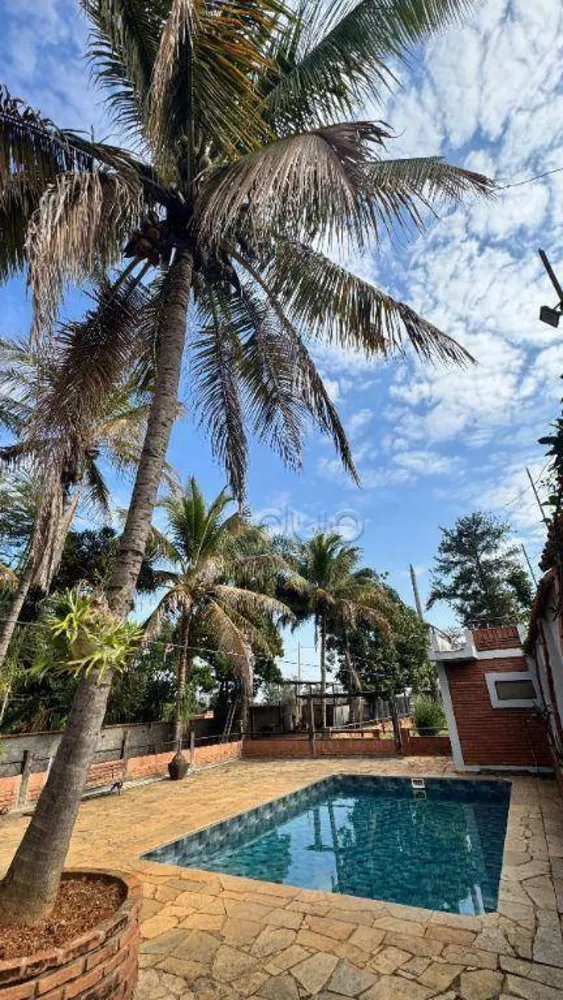 Chácara, 3 quartos, 2000 m² - Foto 1