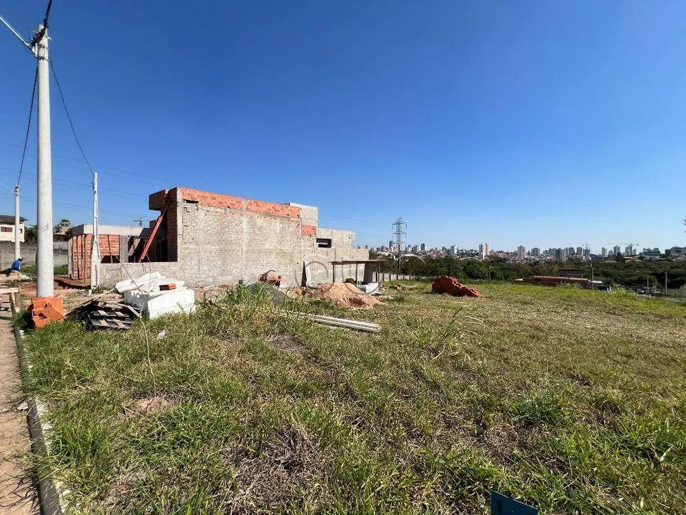 Loteamento e Condomínio, 200 m² - Foto 1