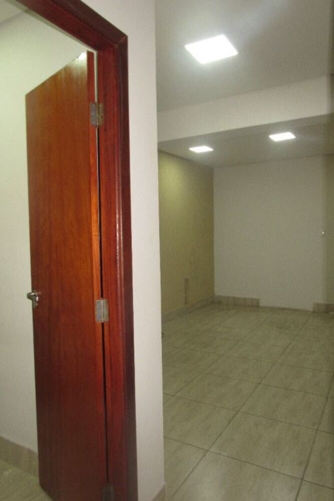 Loja-Salão, 800 m² - Foto 2