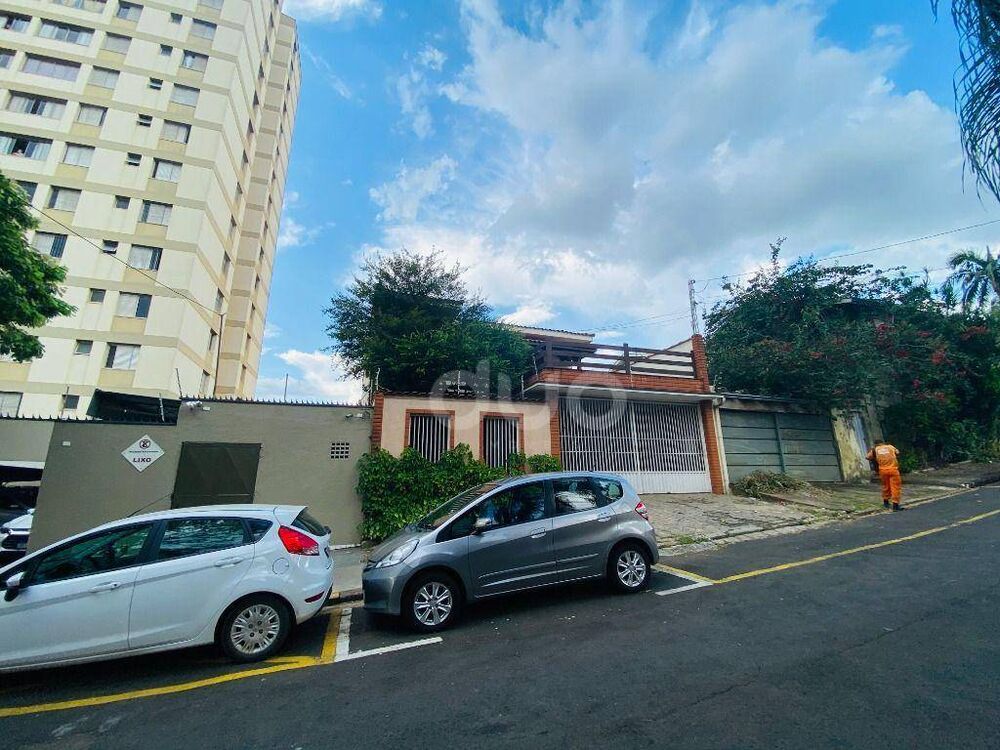 Casa à venda com 3 quartos, 327m² - Foto 4