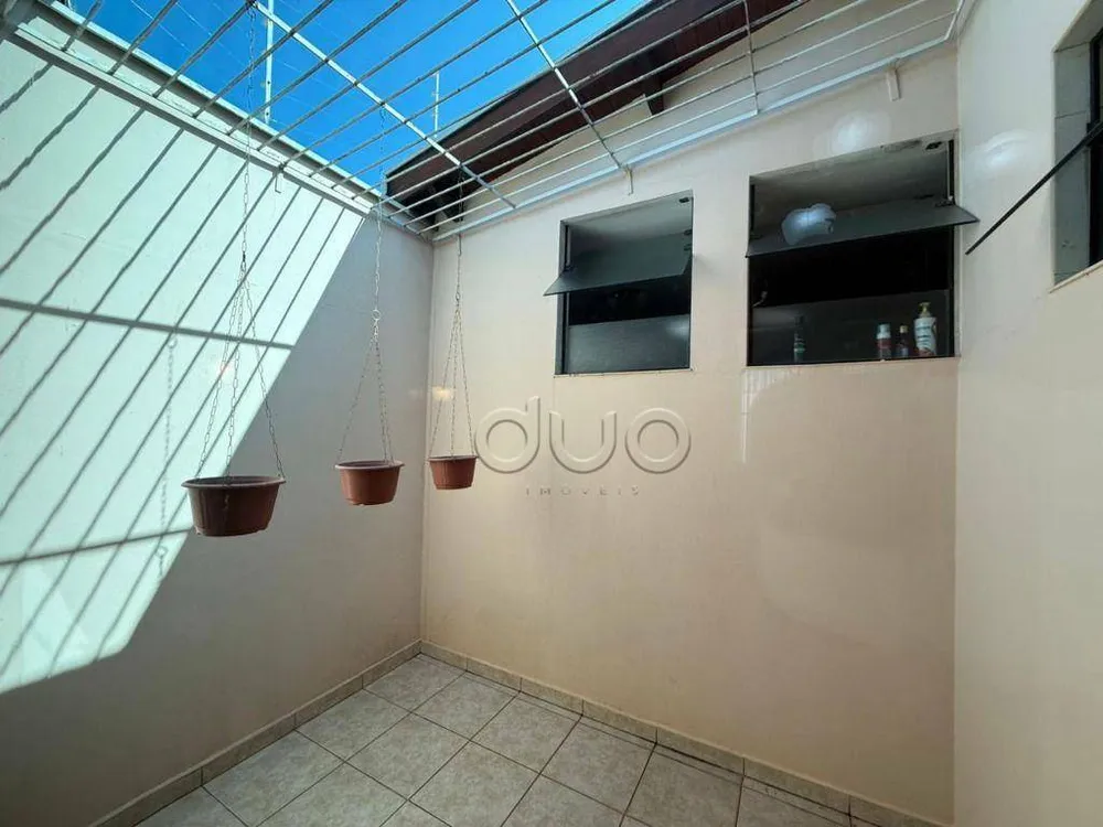 Casa, 3 quartos, 200 m² - Foto 1