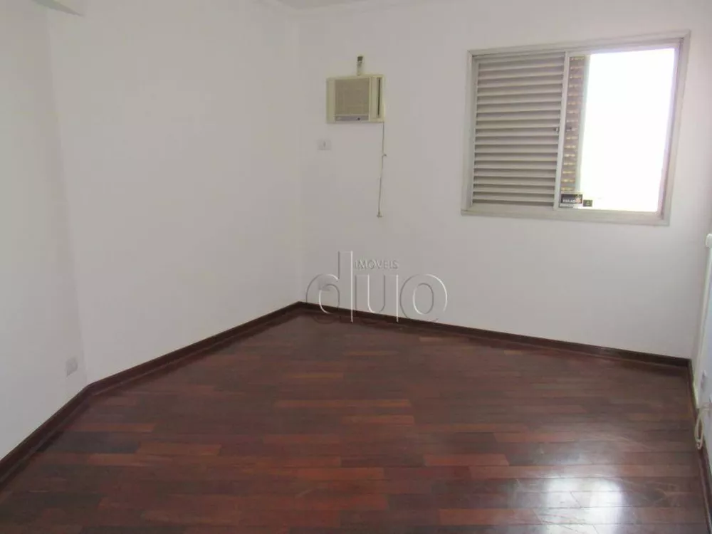 Apartamento à venda com 3 quartos, 127m² - Foto 3