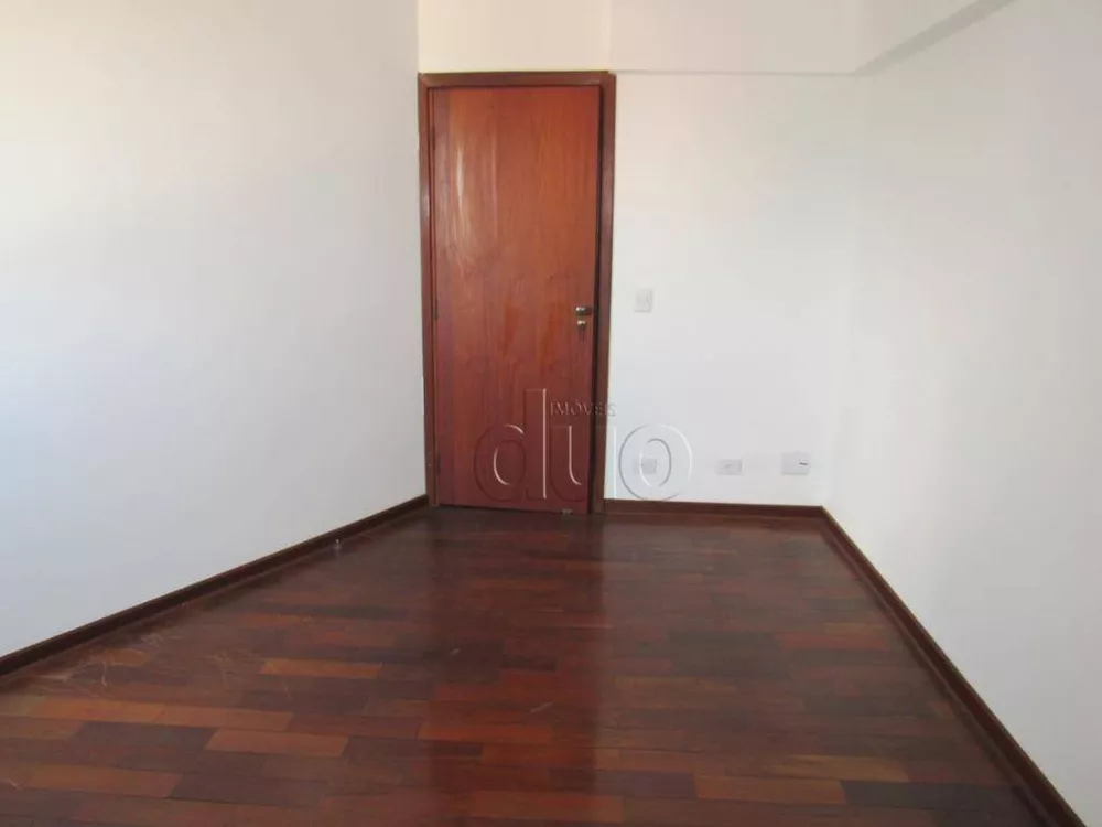 Apartamento à venda com 3 quartos, 127m² - Foto 4