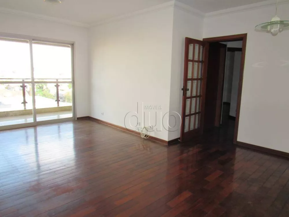 Apartamento à venda com 3 quartos, 127m² - Foto 2