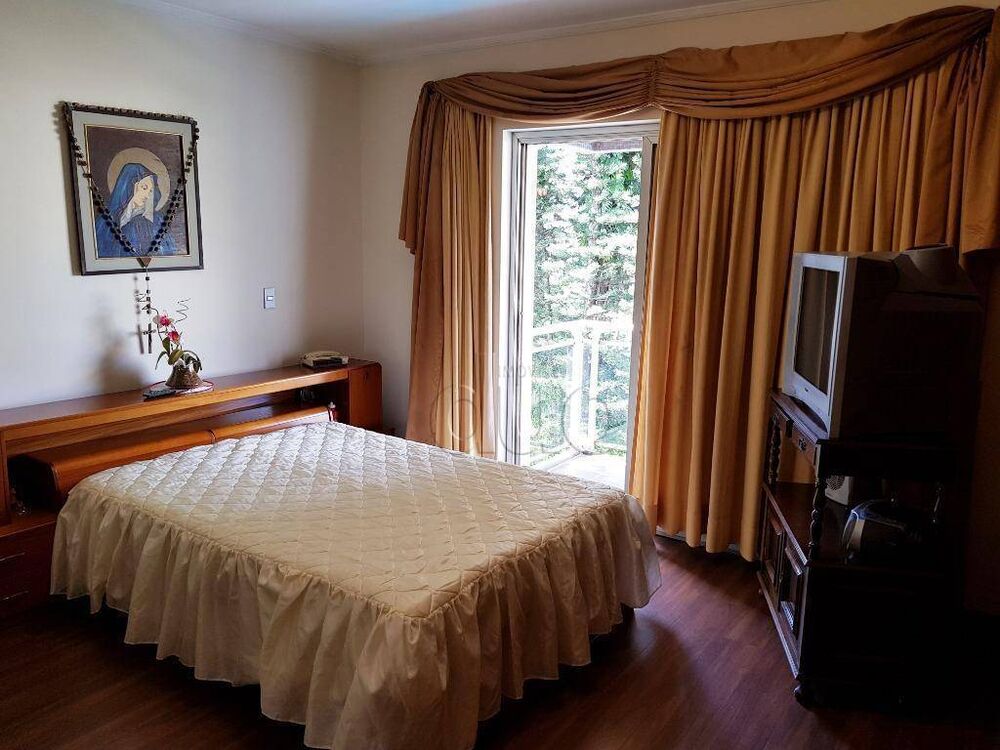 Apartamento à venda com 4 quartos, 175m² - Foto 4