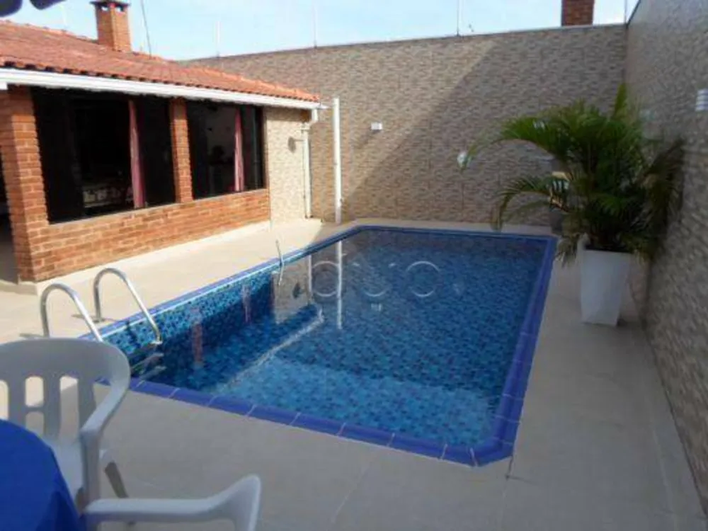 Casa, 3 quartos, 117 m² - Foto 1