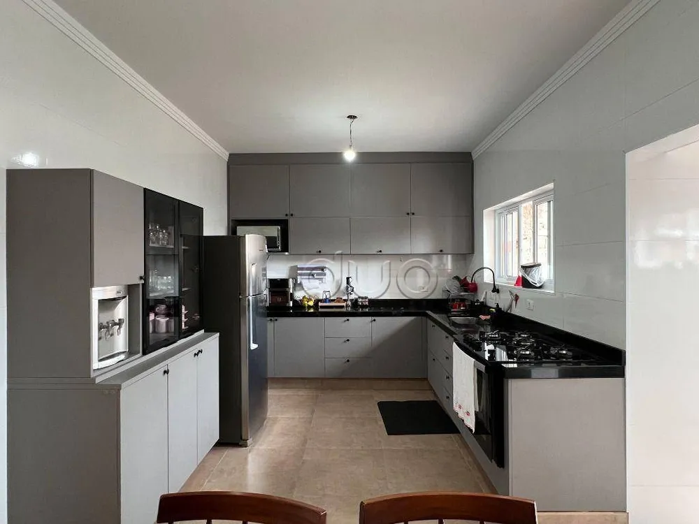 Casa, 3 quartos, 190 m² - Foto 1